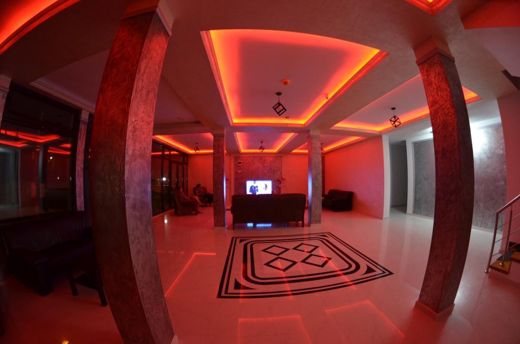 Razvan Holiday Costinesti Exterior foto