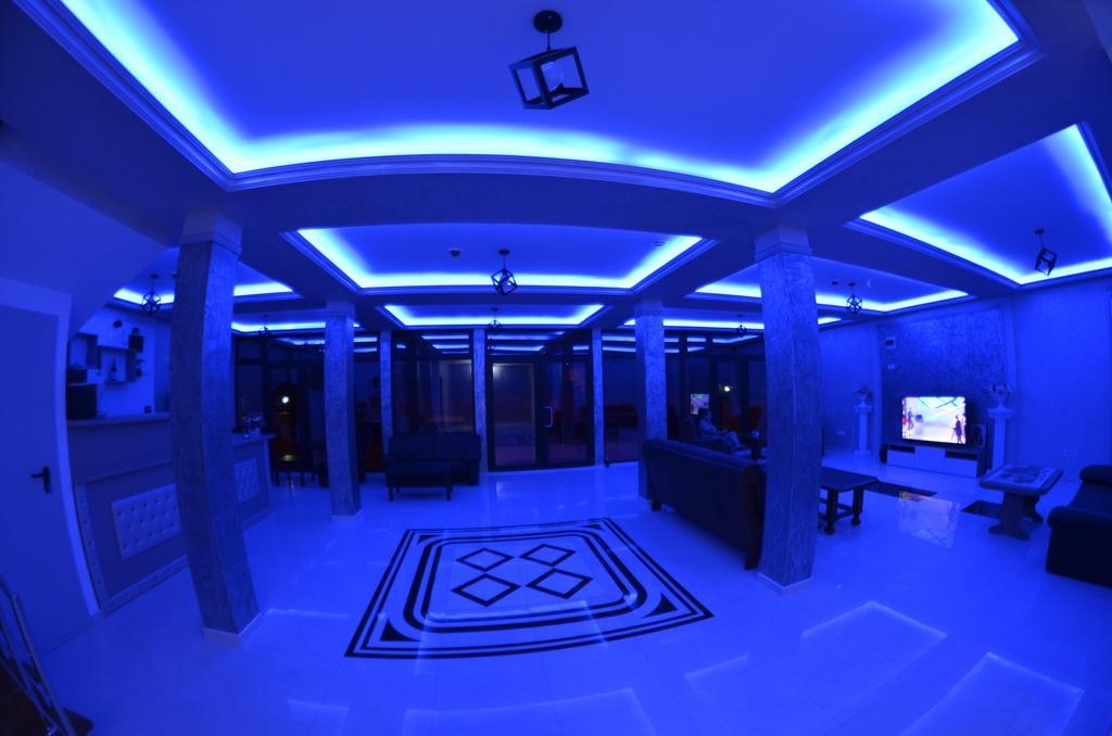 Razvan Holiday Costinesti Exterior foto