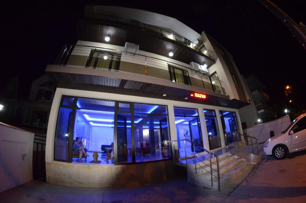 Razvan Holiday Costinesti Exterior foto